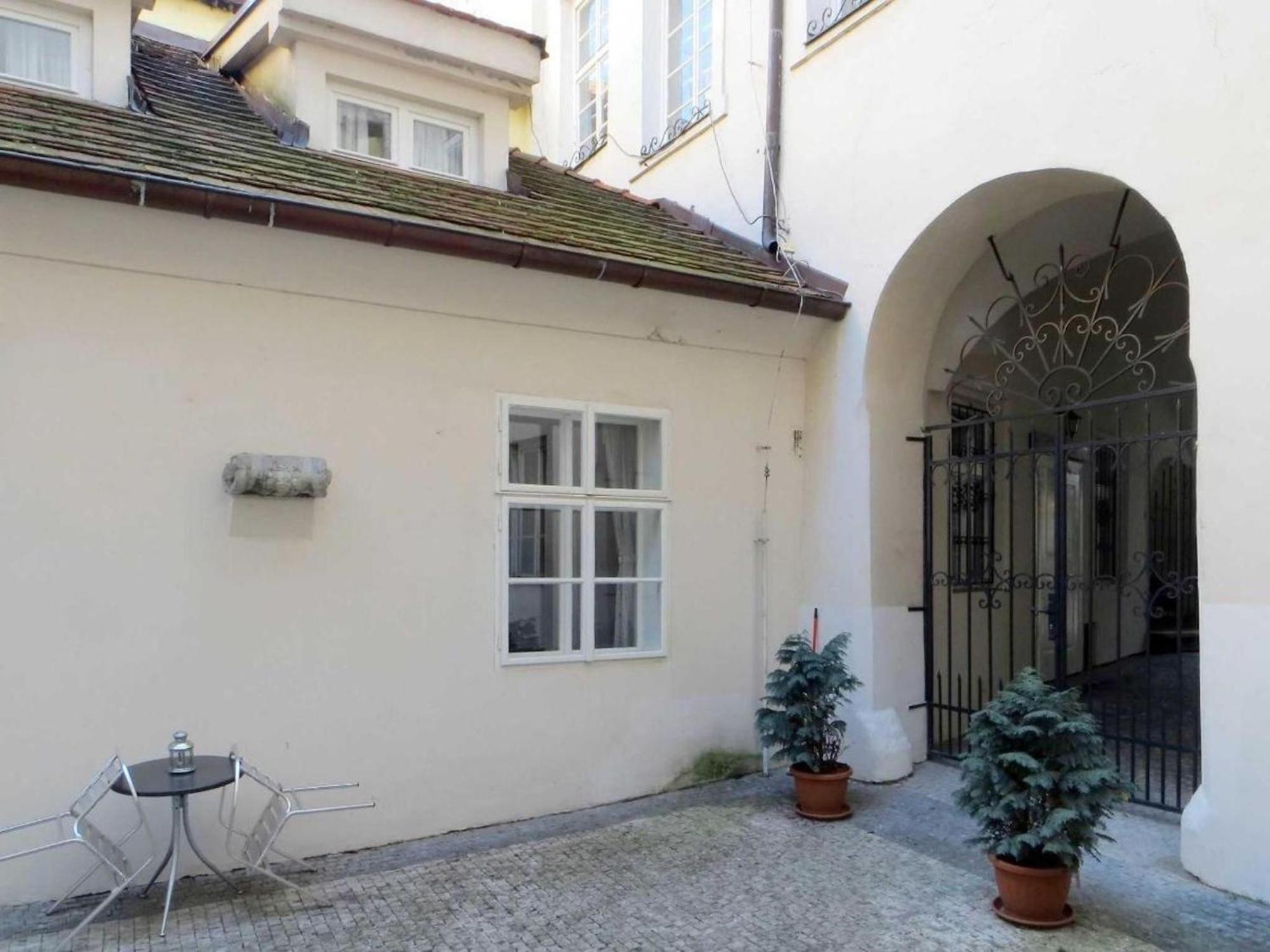 Old Town Home-3 By Interhome Apartamento Praga